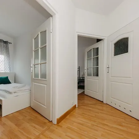 Apartment Shortstaypoland Krochmalna Warsaw