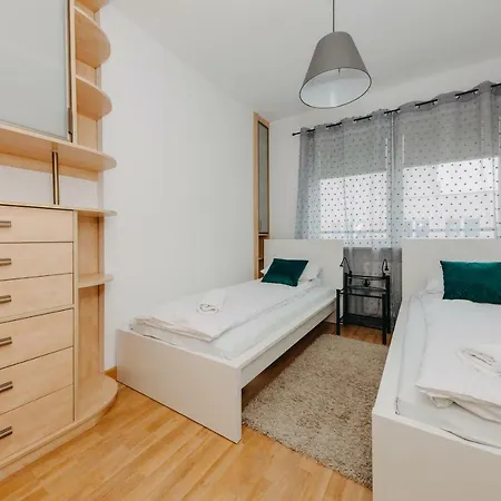 Shortstaypoland Krochmalna Varšava